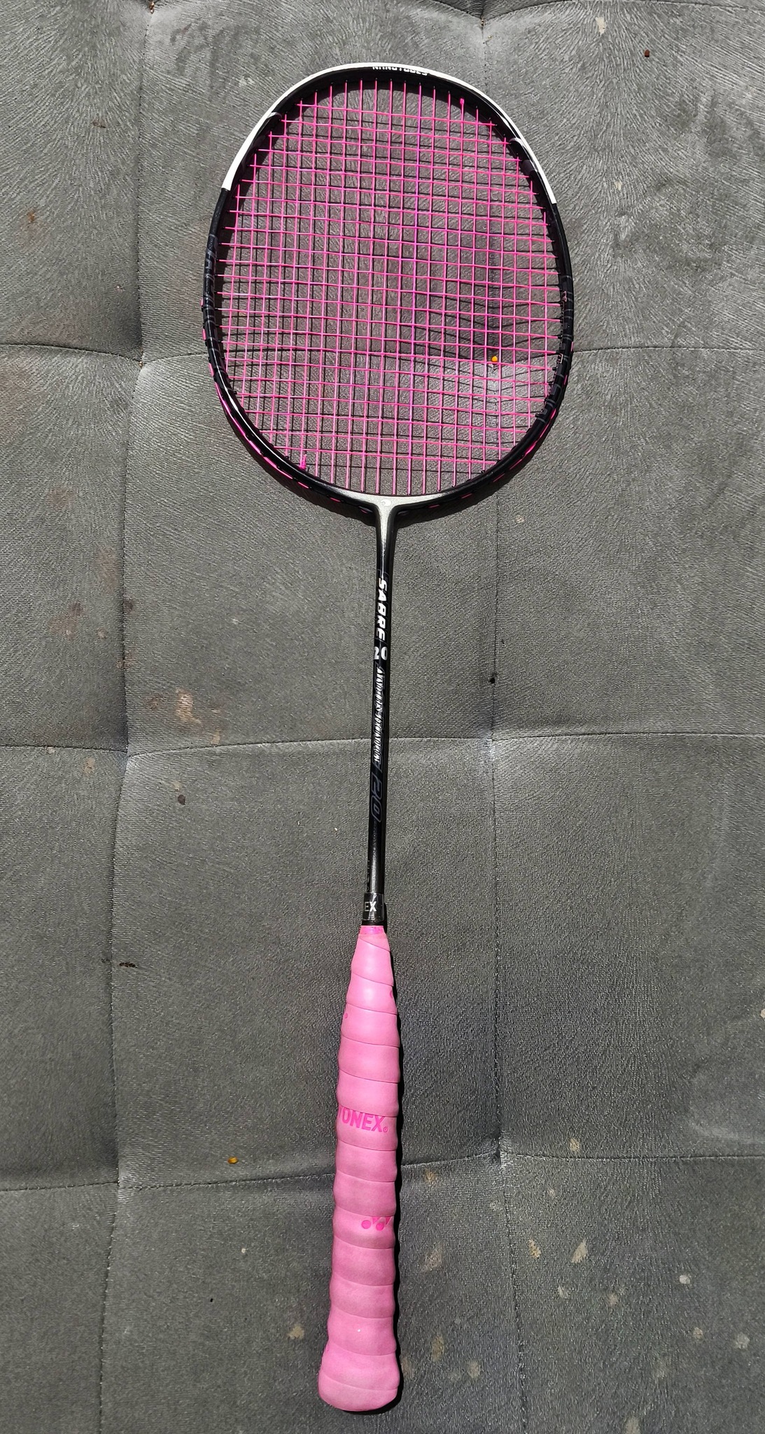 JUAL RAKET BADMINTON ORIGINAL – SIAP GAS, TARIKAN ENAK!