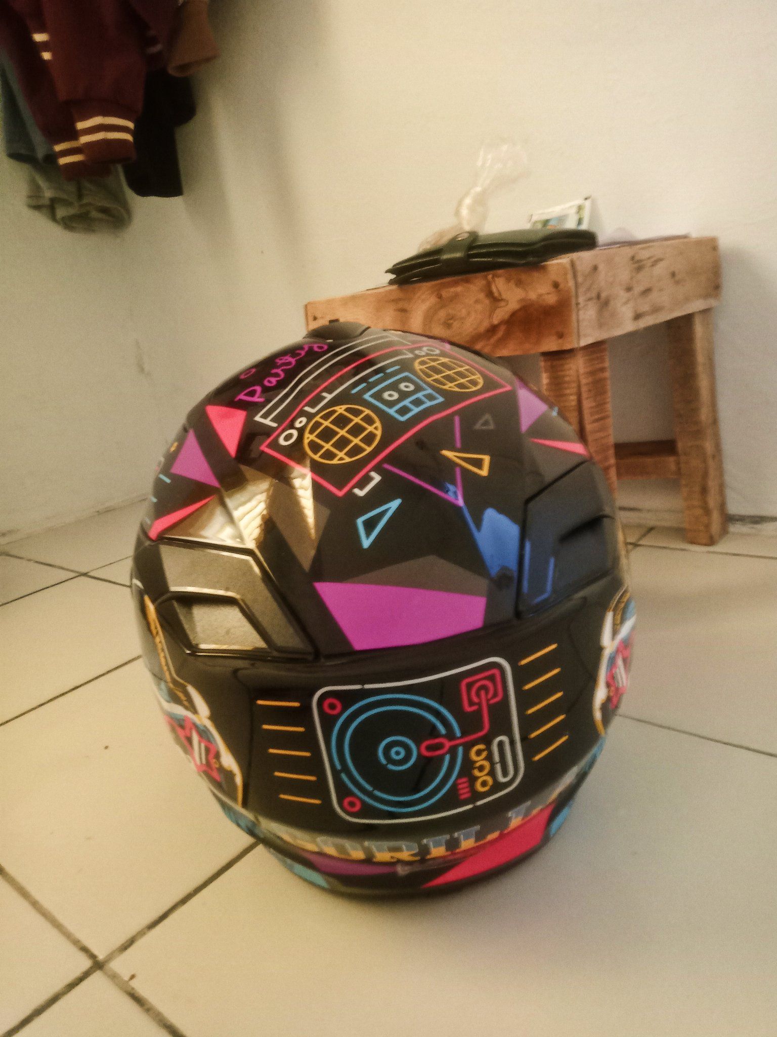DIJUAL CEPAT! Helm GM King Fighter Gorilla – Size M, Mulus Like New