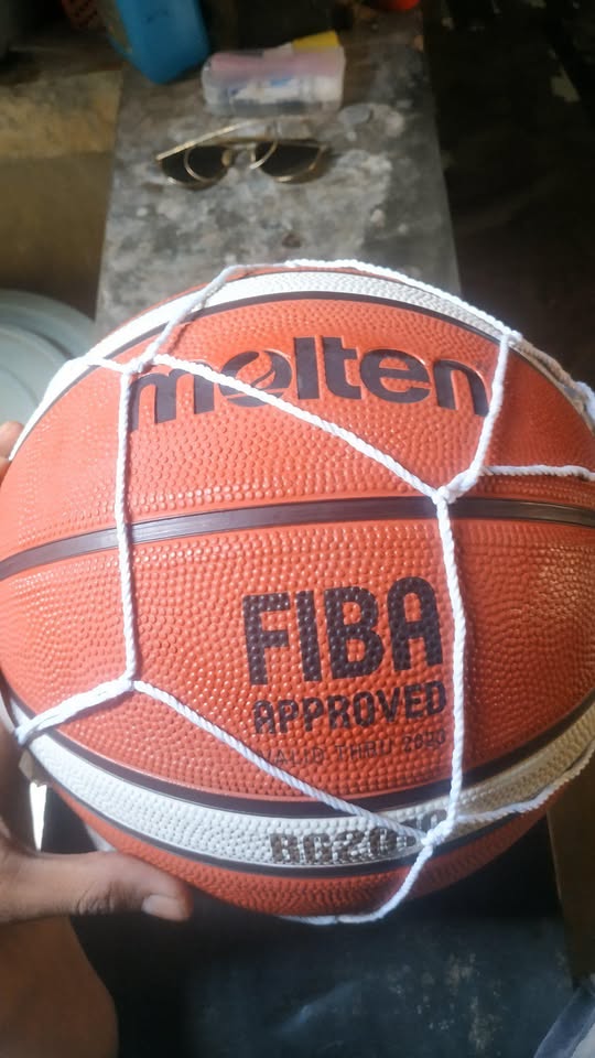 DIJUAL BOLA BASKET MOLTEN ORIGINAL – KONDISI BARU, BELUM PERNAH DIPAKAI