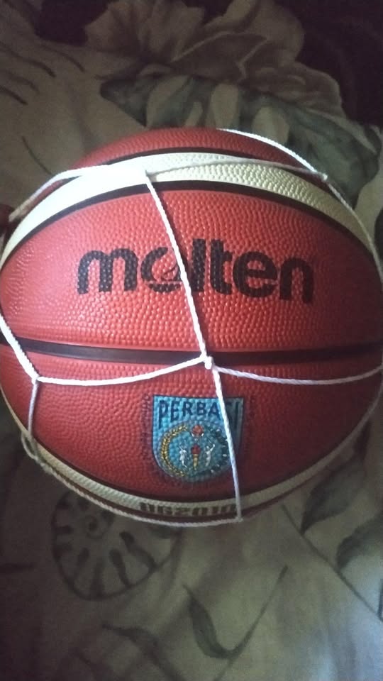 DIJUAL BOLA BASKET MOLTEN ORIGINAL – KONDISI BARU, BELUM PERNAH DIPAKAI