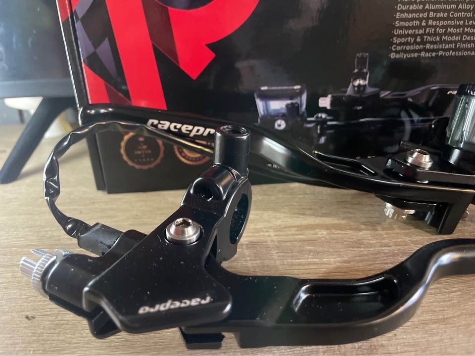 Master Rem Original RACEPRO 14 MM – Fullset Baru, Siap Gaspol Presisi! 🔥