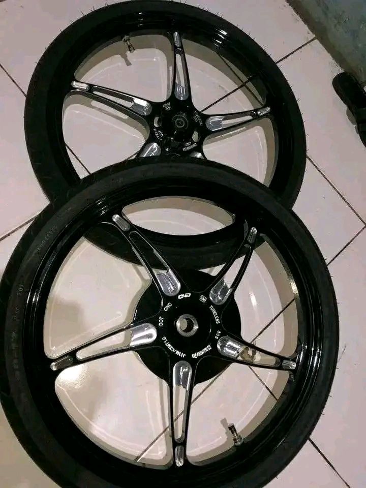PROMO RAMADHAN! VELG SECOND BERKUALITAS – SIAP PAKAI 🌙
