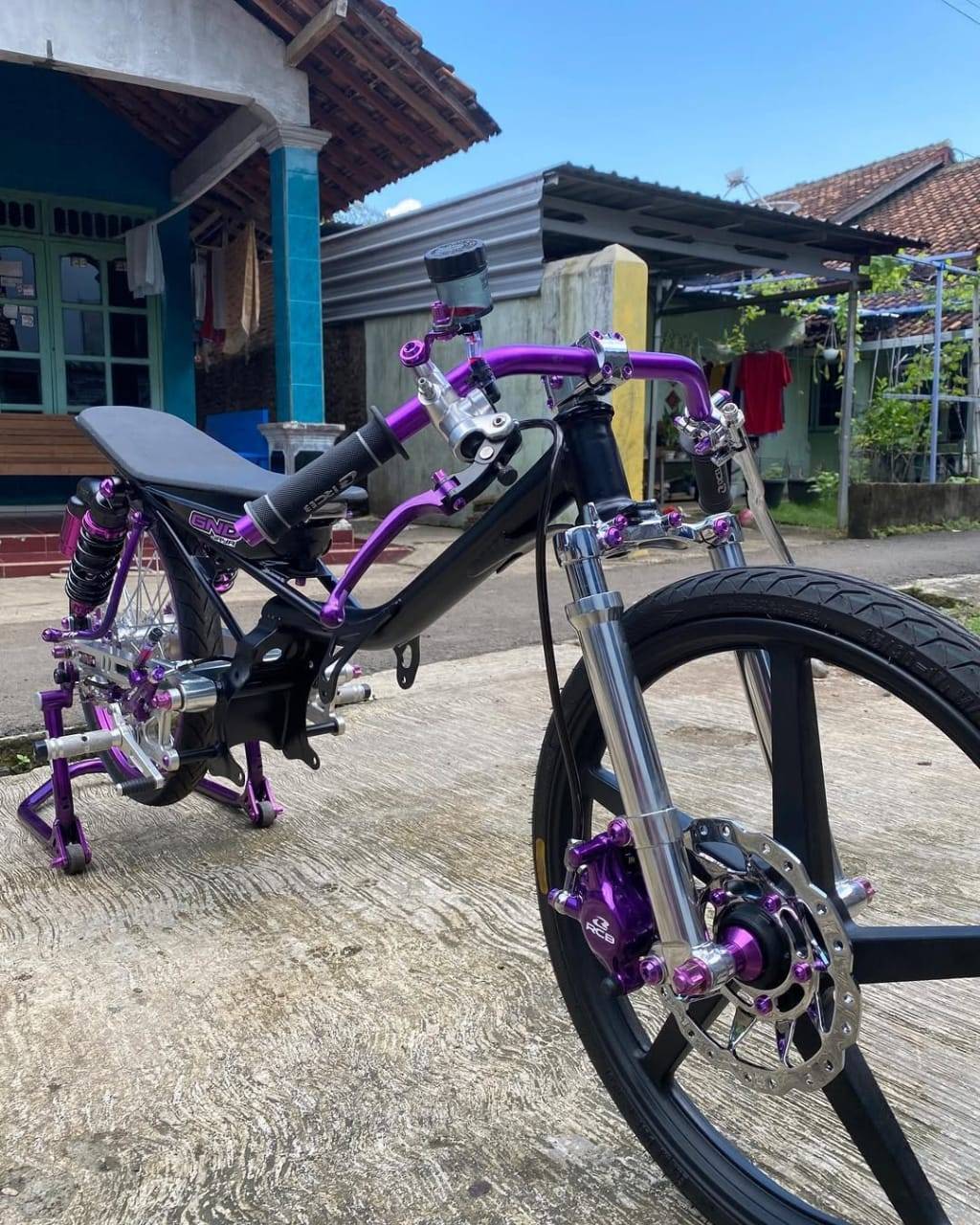 SLEEP ENGINE Custom Drag Style – Tinggal Naik Mesin 🦾 Siap Gas!
