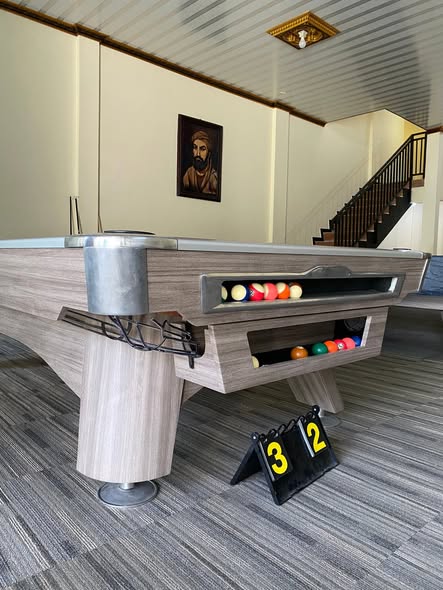 🎱 Meja Billiard Baruklinting 9 Feet – Standar Profesional