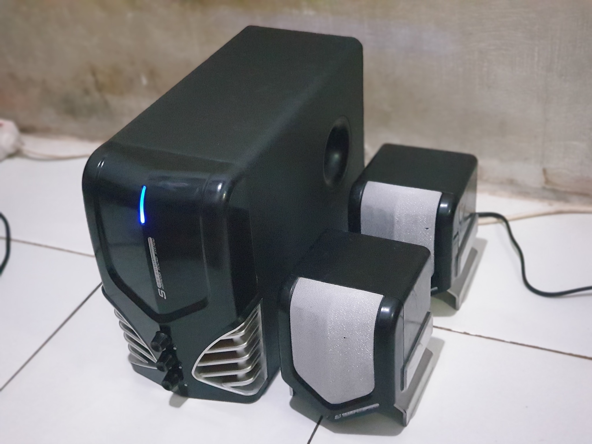 🔊 Speaker Aktif 2.1 SIMBADDA AlienX – Vintage Original