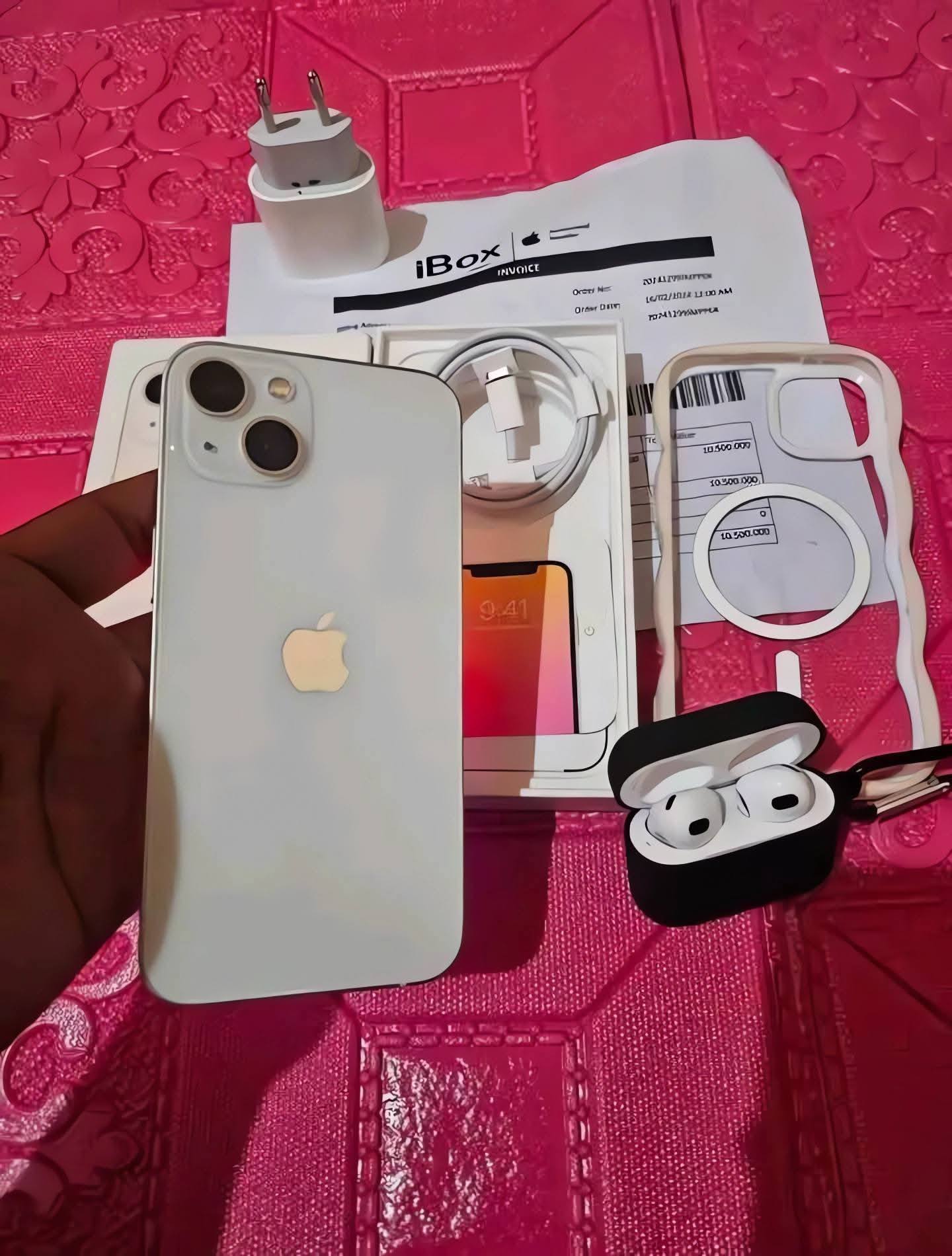iPhone 13 128GB Putih iBox Resmi (P/AA) — Mulus Like New, BH 100%