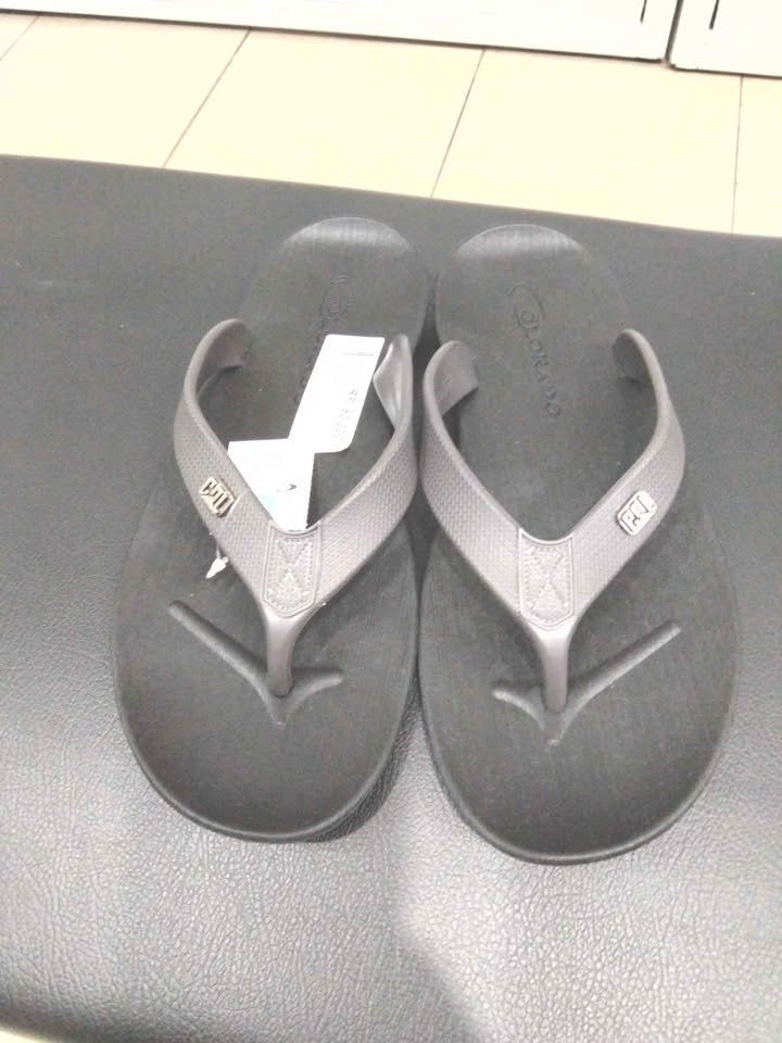 Dijual Sandal Cowok COLORADO Original – Nyaman, Keren & Siap Pakai