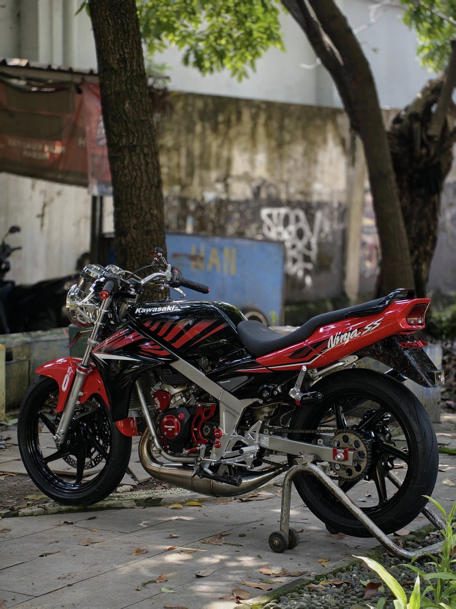 DIJUAL NINJA R 2012 – SIAP GAS, TINGGAL JALAN BARENG AYANG! 🔥