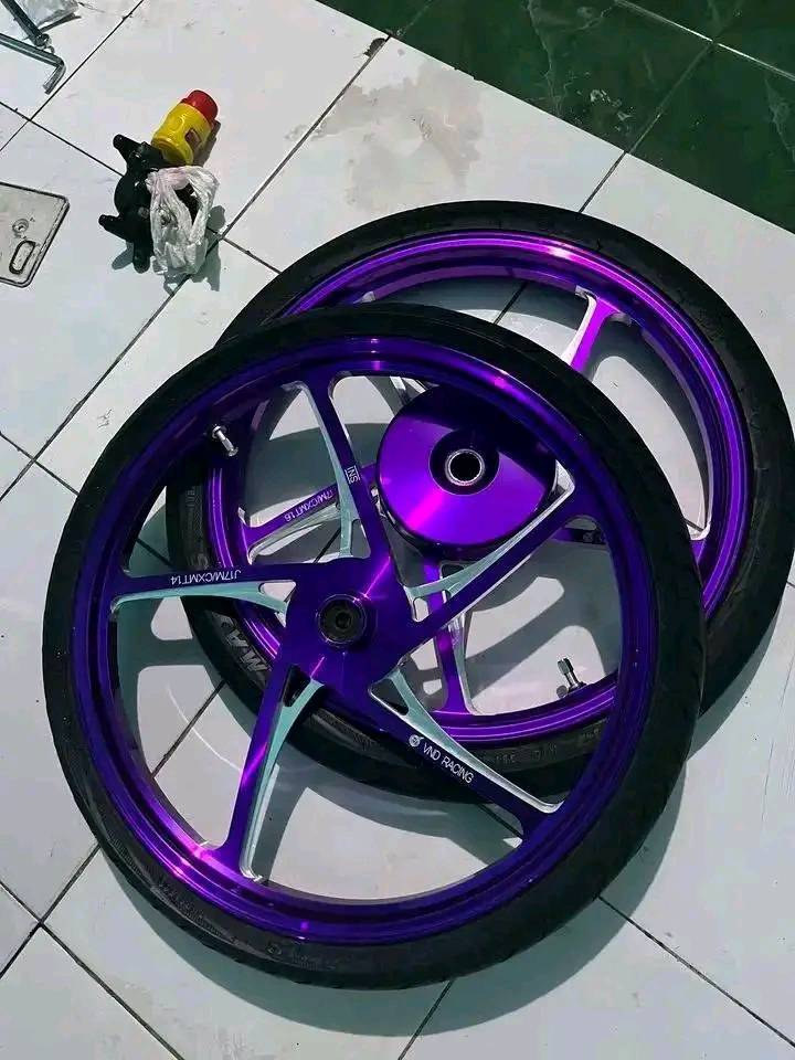 DIJUAL VELG RACING AK 55 RING 17 – TAMPILAN MOTOR MAKIN GAGAH!