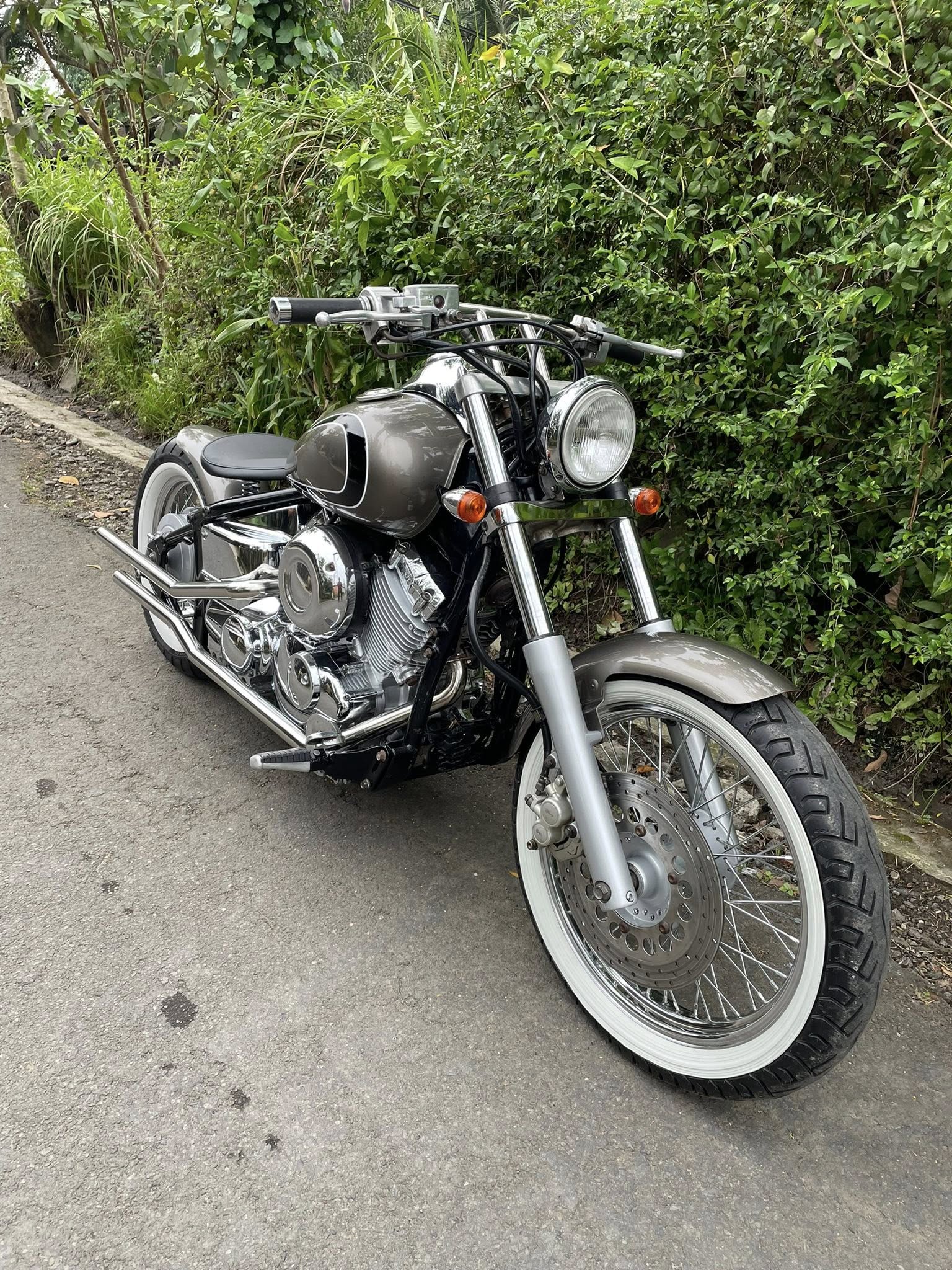 Yamaha dragstar 400cc custom