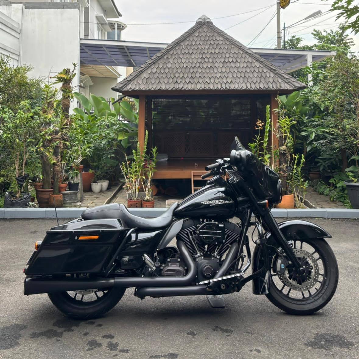 Harley Davidson Street Glide 2011 FP Mabua