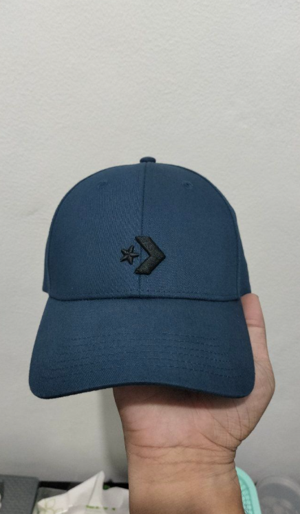 JUAL RUGI! TOPI CONVERSE 100% ORIGINAL – KONDISI ISTIMEWA 🔥
