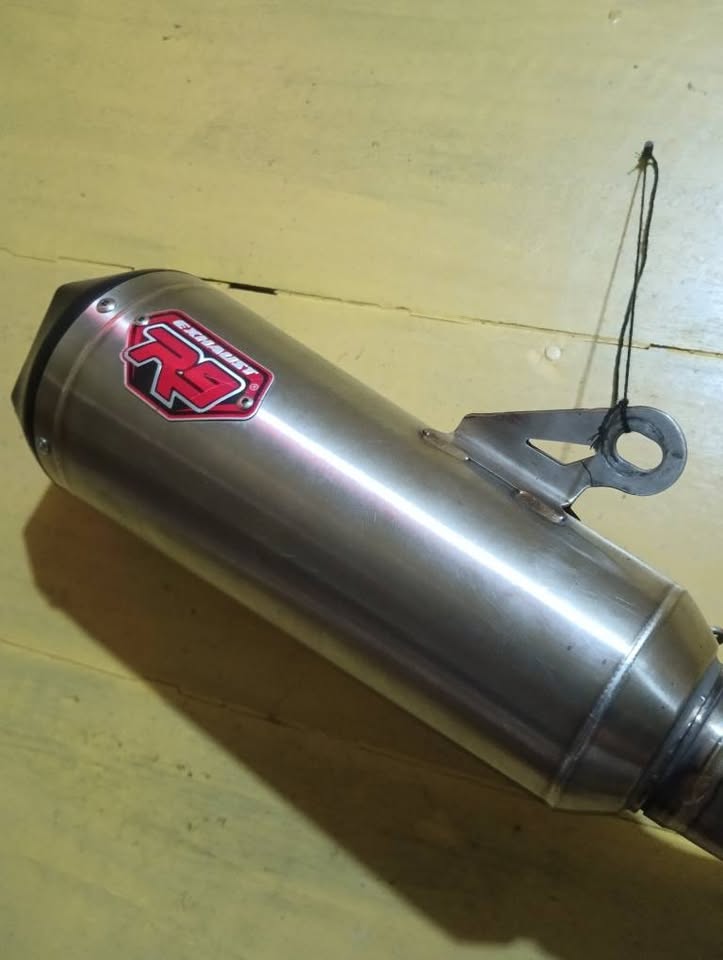 Jual Knalpot R9 Exhaust Aerox New / NMAX New – Suara Ngebass