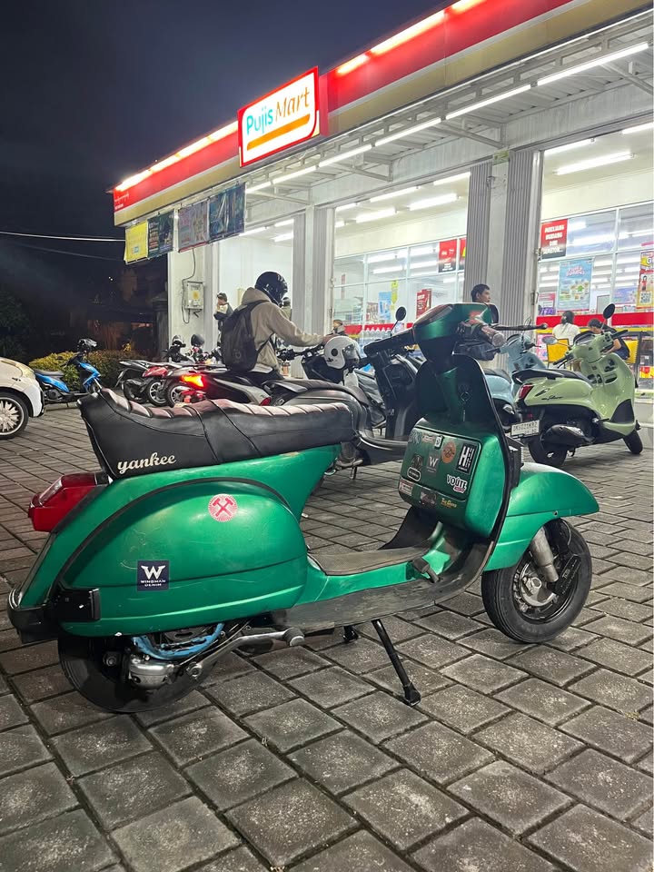 DIJUAL CEPAT VESPA PX – SURAT LENGKAP, MESIN SEHAT, KELISTRIKAN NORMAL 🚨