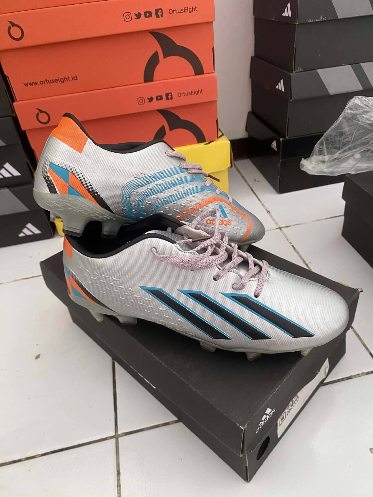 JUAL BELI SEPATU BOLA & FUTSAL BANDUNG RAYA – CIMAHI