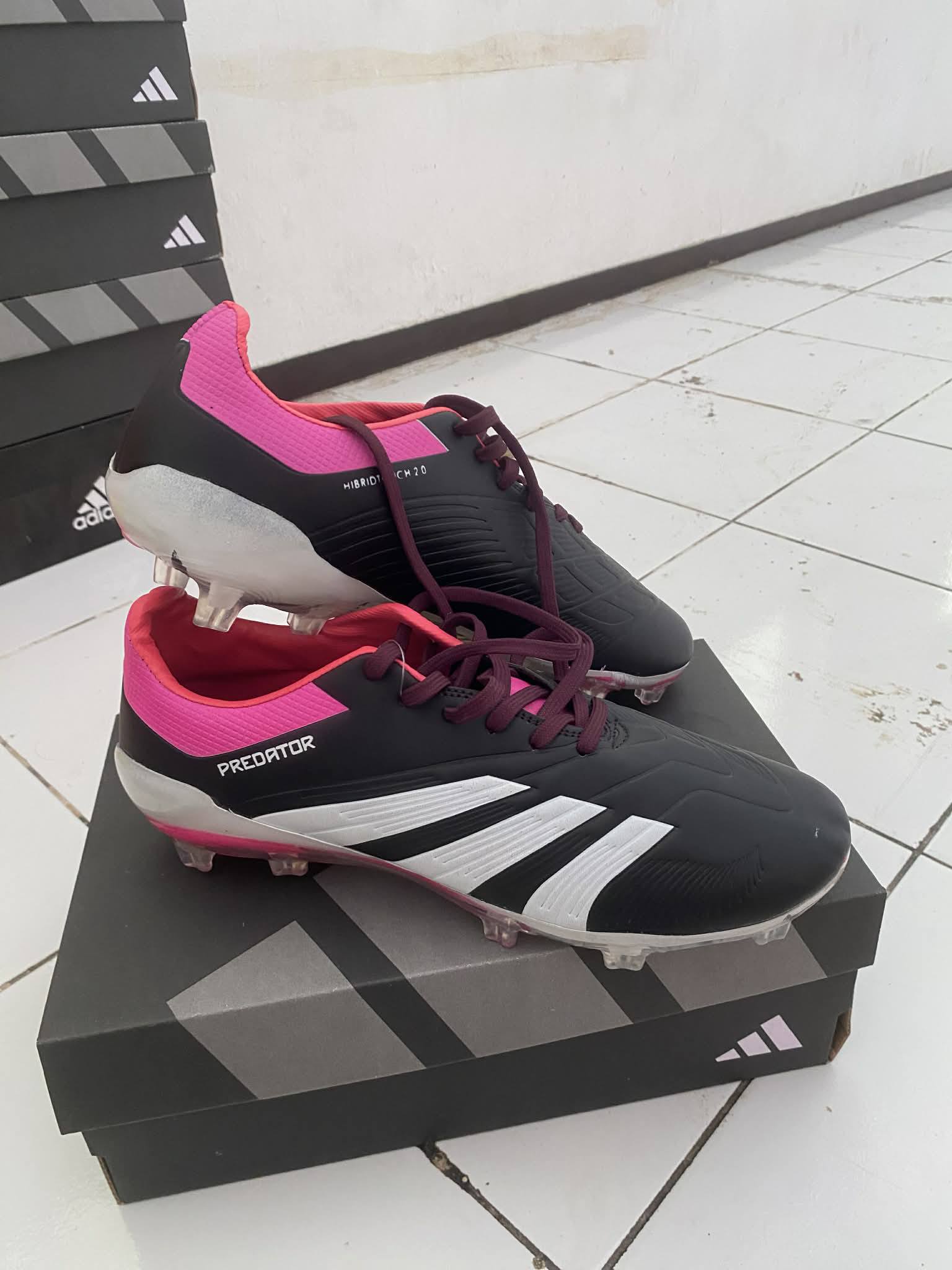 JUAL BELI SEPATU BOLA & FUTSAL BANDUNG RAYA – CIMAHI