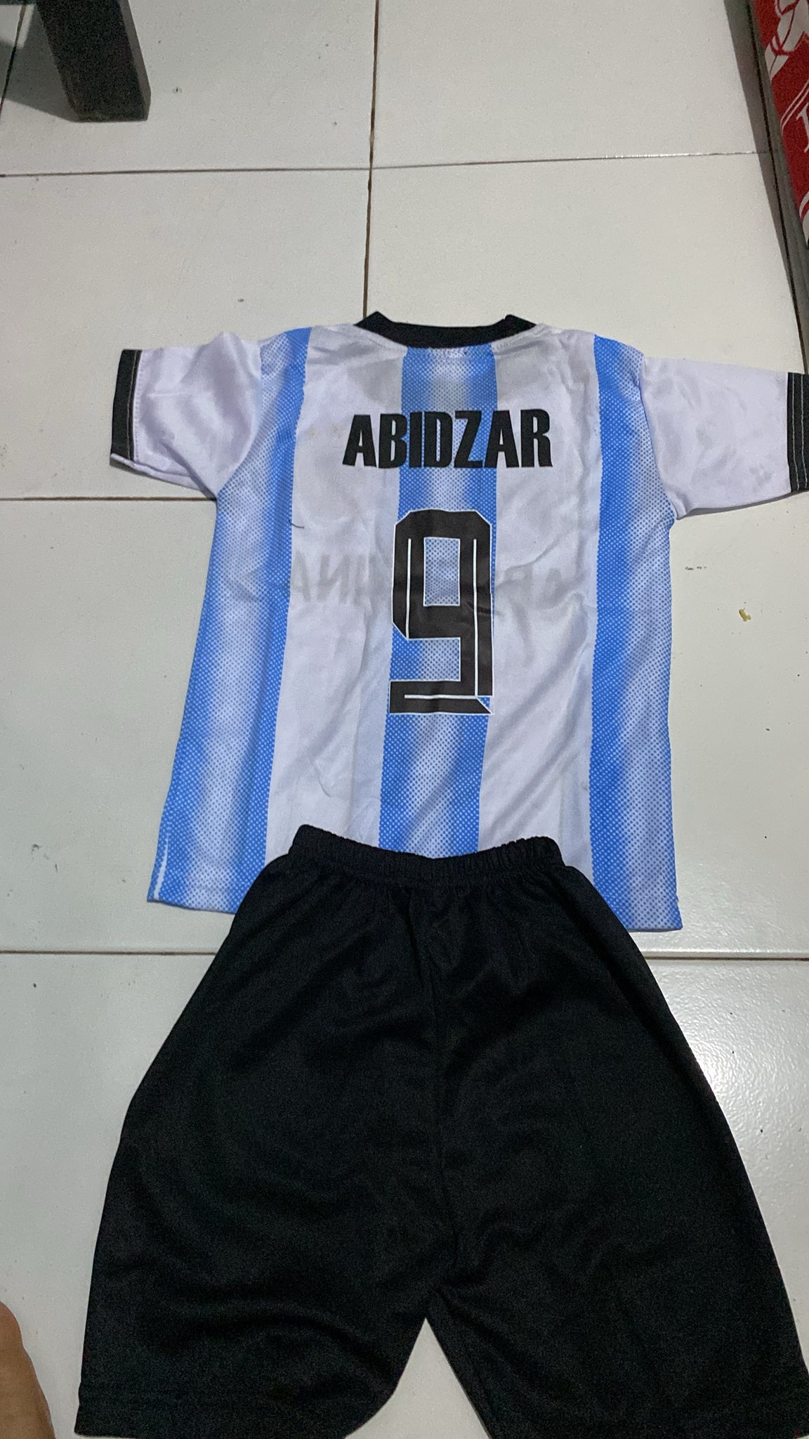 Baju Bola Anak Premium – Bisa Request Nama & Nomor | COD Aman & Nyaman