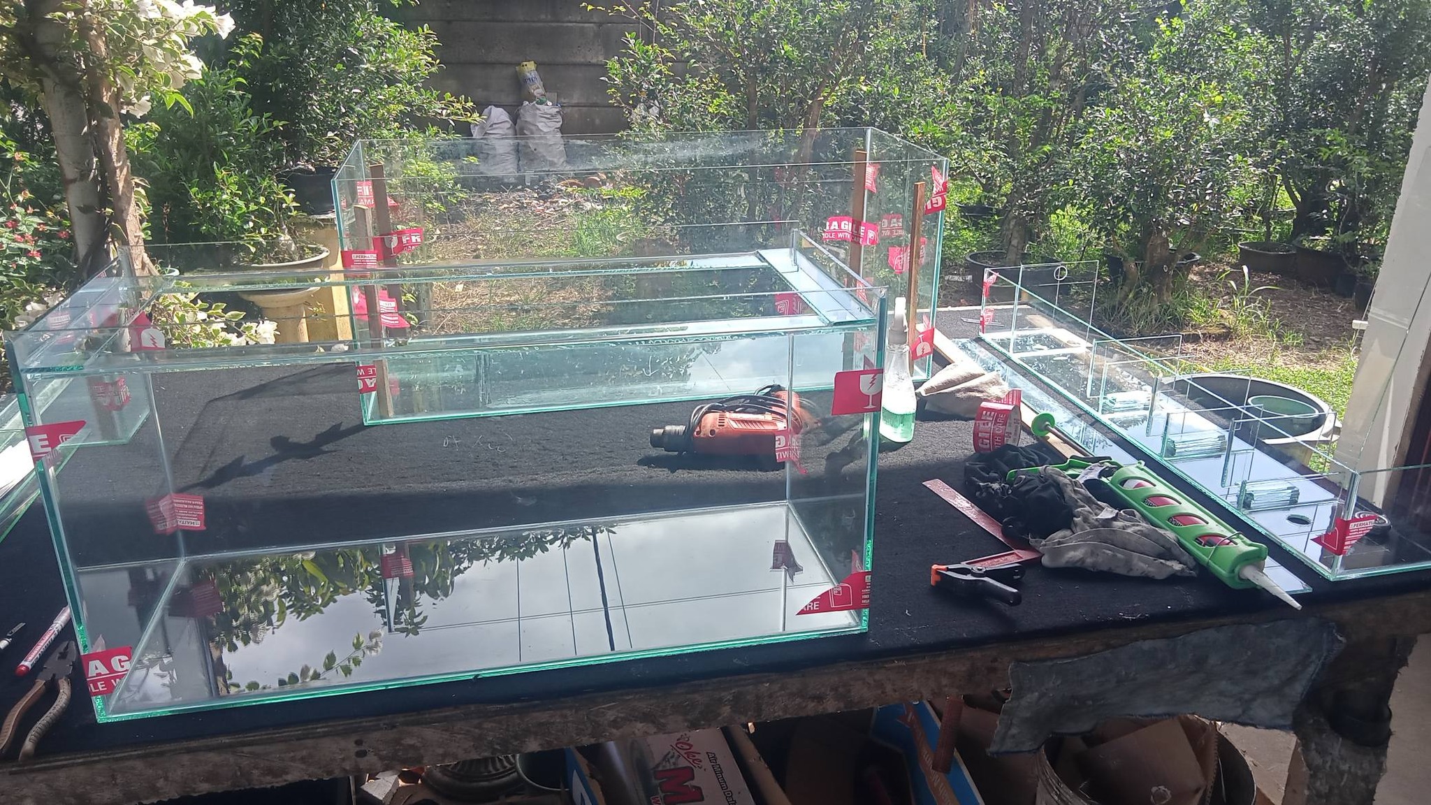 Aquarium Custom Segala Ukuran – Cocok untuk Ikan Hias & Aquascape