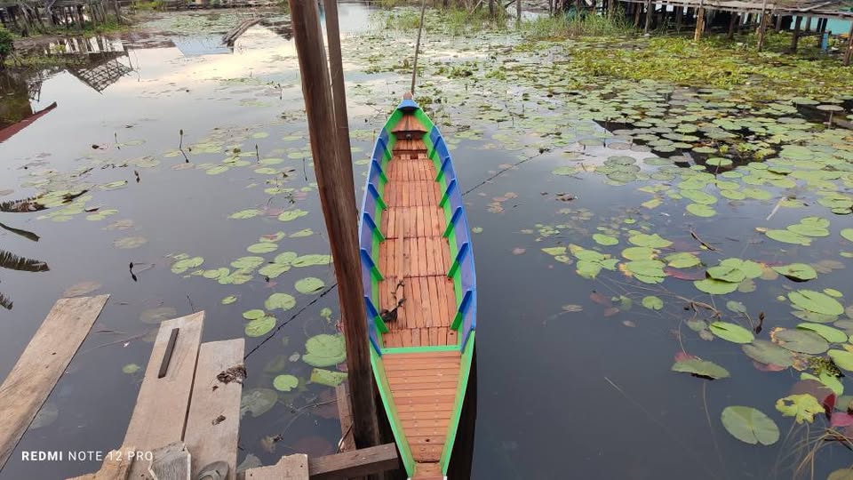 Tukang Jukung Hamberi – Jukung Kuat & Rapi, Bisa Pesan Sesuai Ukuran