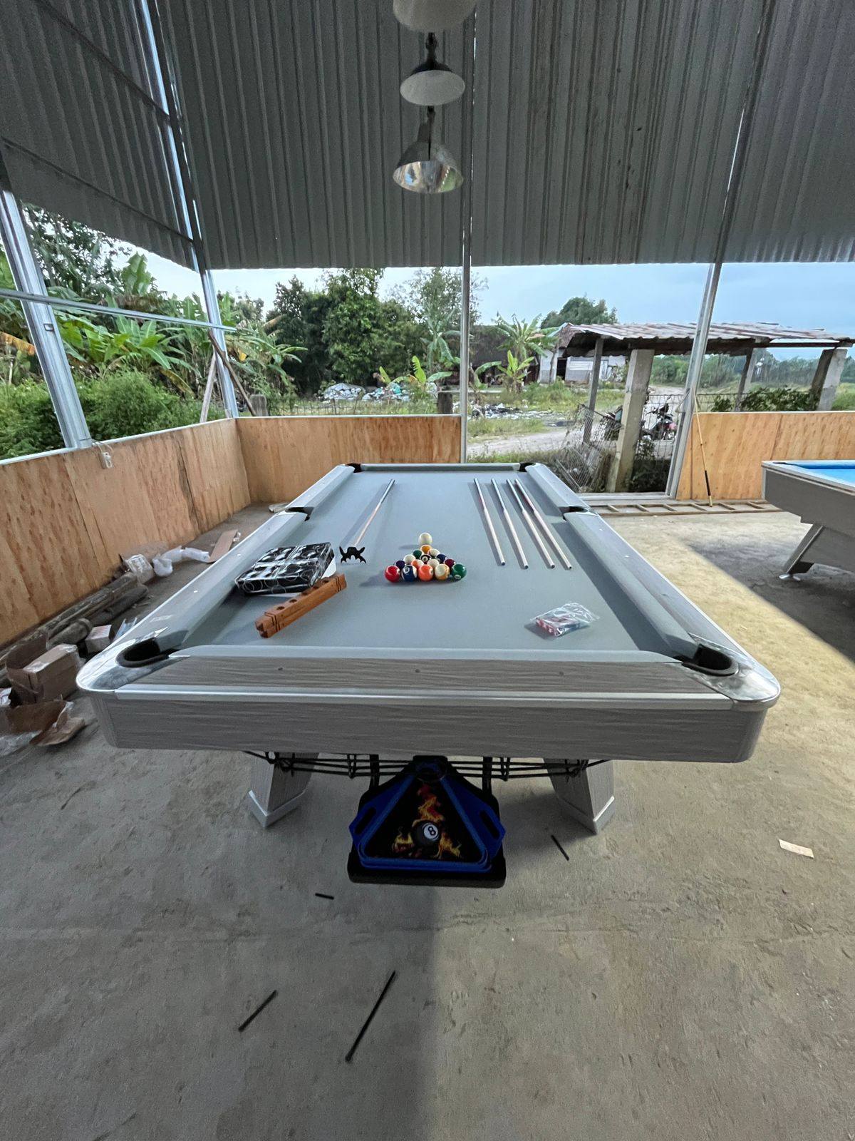 Jual Meja Billiard 9 Feet Model Terbaru – Rangka Besi Kokoh, Full Set