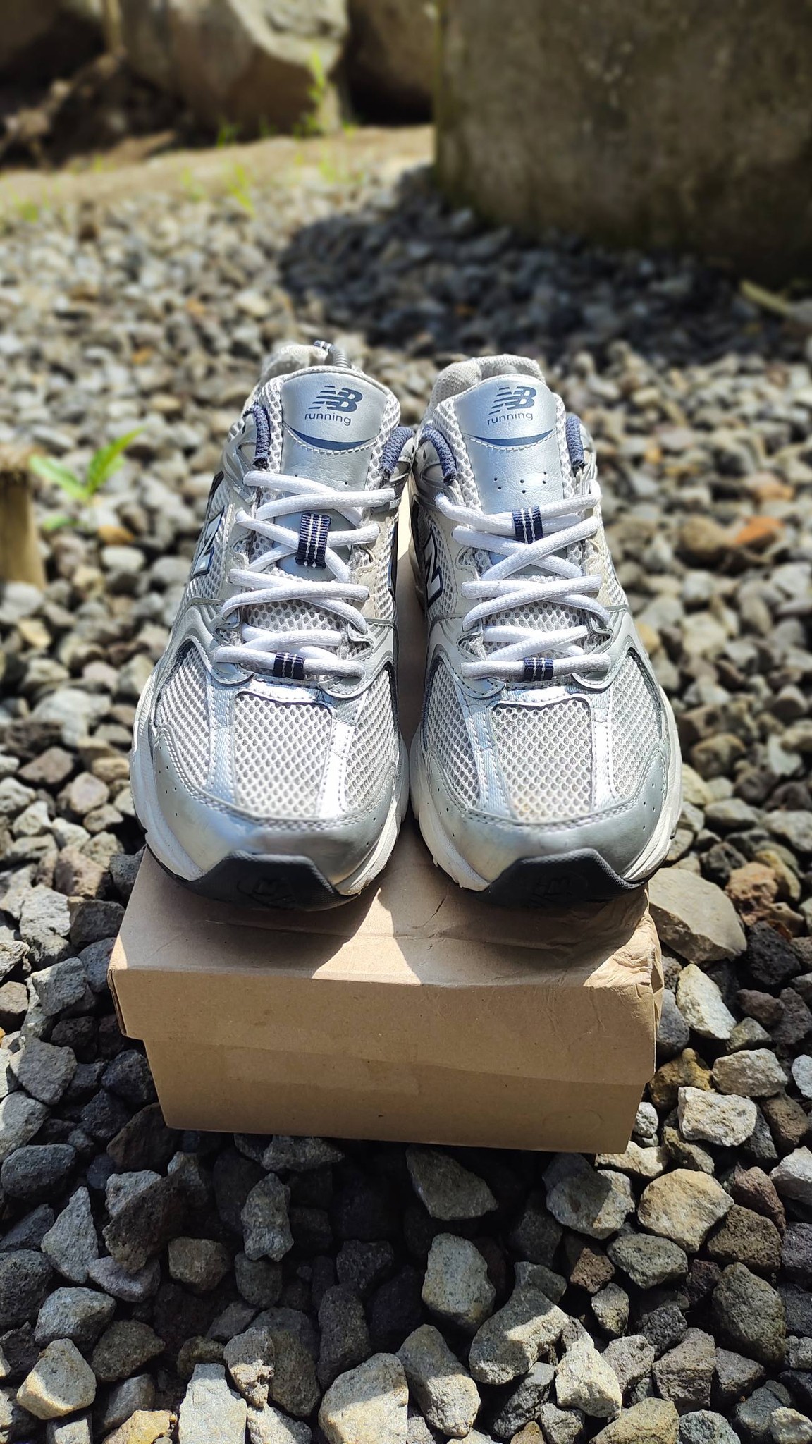NB 530 Steel Grey – Warna Favorit, Kondisi Mulus, Harga Bersahabat!