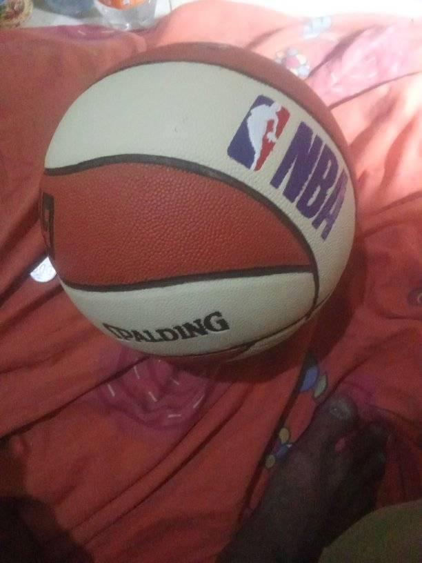 READY BOLA BARU! Cocok untuk Lapangan & Turnamen – Harga Lelang