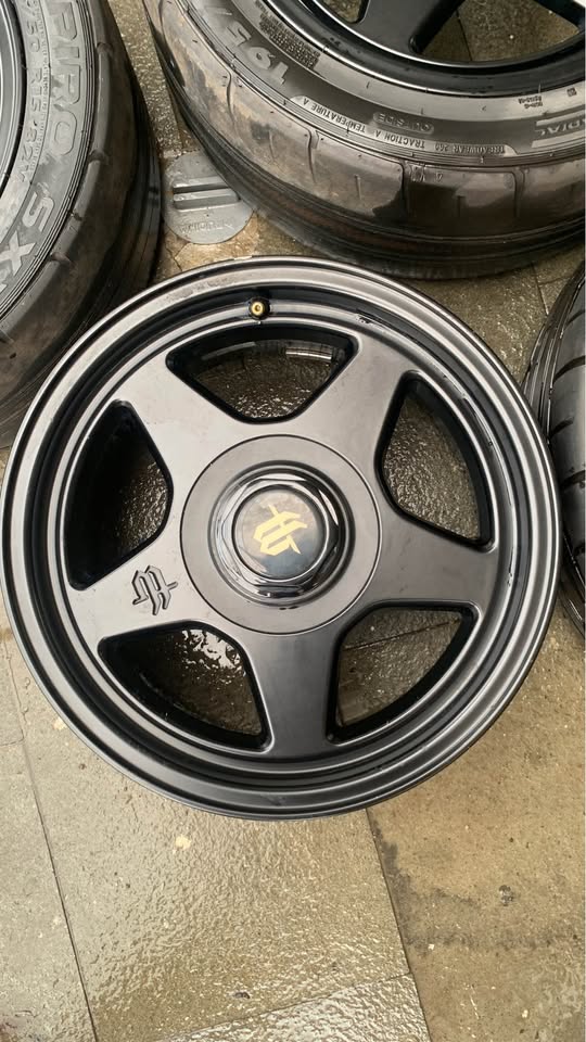 Jual Velg JVelg TBW R15 Hitam Original – Kondisi Sangat Bagus, No Peang