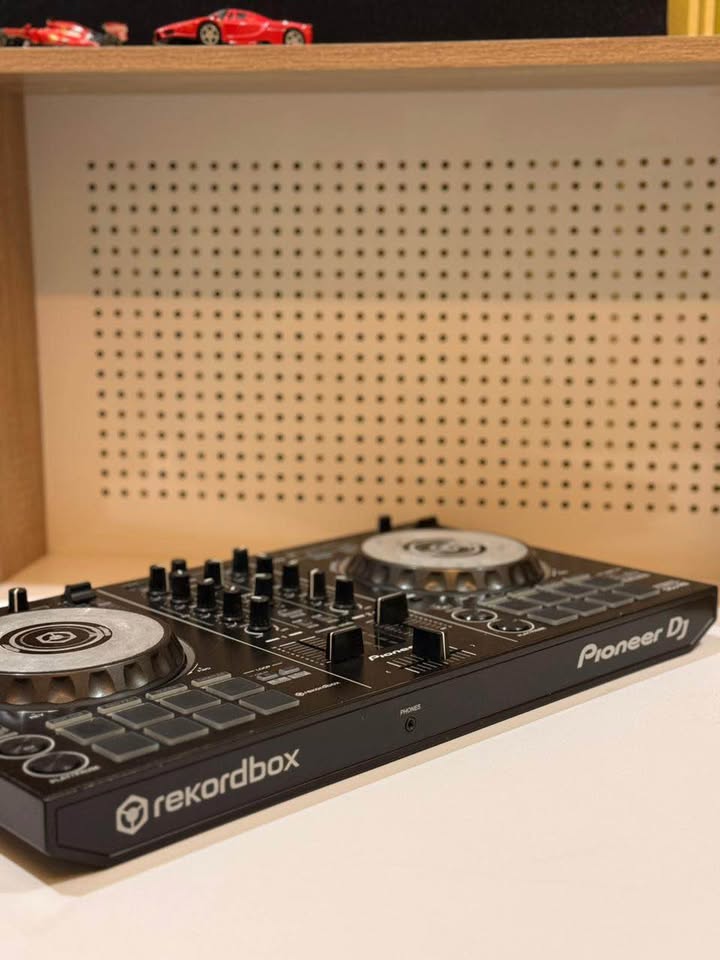 🎧 Dijual Controller DJ Pioneer DJ DDJ-FLX6 Lengkap Dus & Tas 🎶