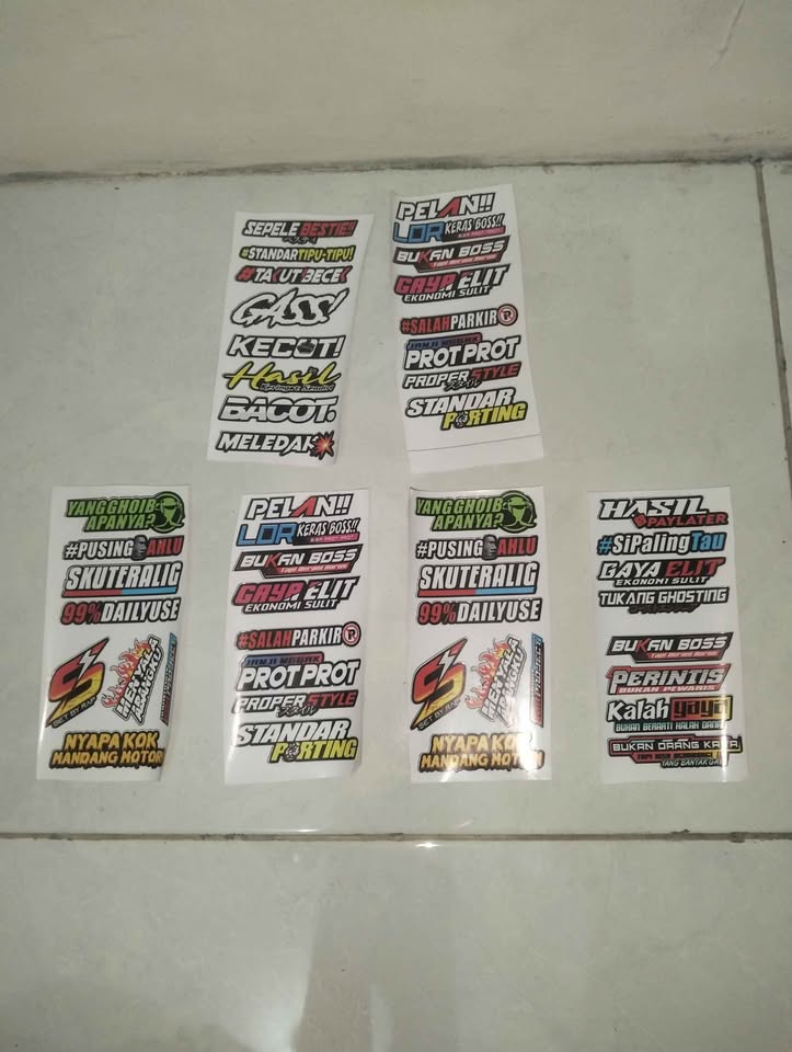 Stiker Motor & Kulkas Kekinian – Tinggal Tempel Tanpa Gunting!