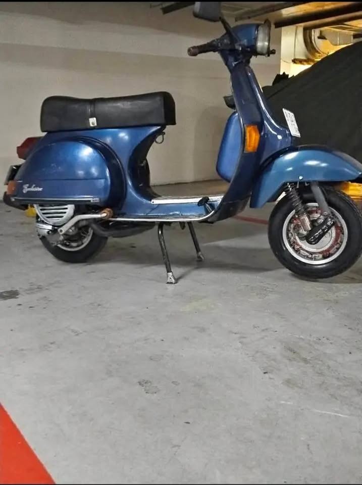 Di Jual Vespa PX 1979 – Klasik Legendaris, Surat Lengkap, Siap Pakai