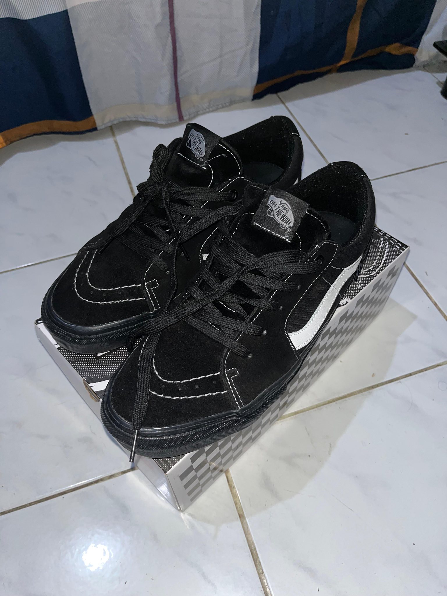Dijual Cepat Vans  Pro Marshmallow Original – Size 43 | Harga Fleksibel