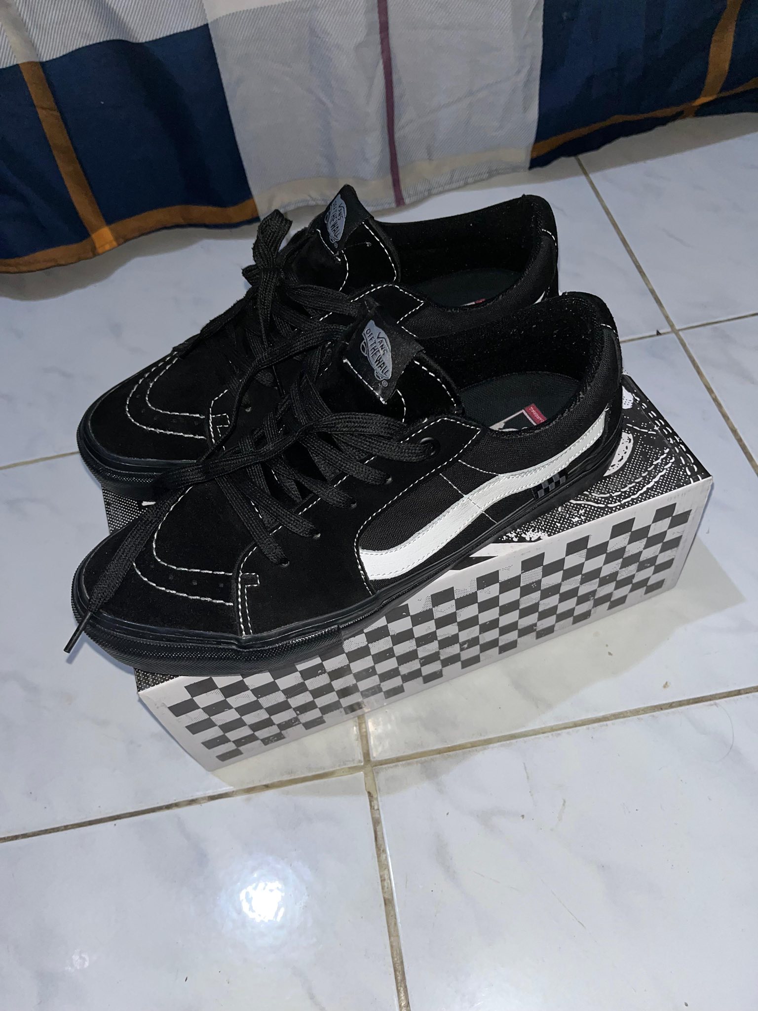 Dijual Cepat Vans  Pro Marshmallow Original – Size 43 | Harga Fleksibel