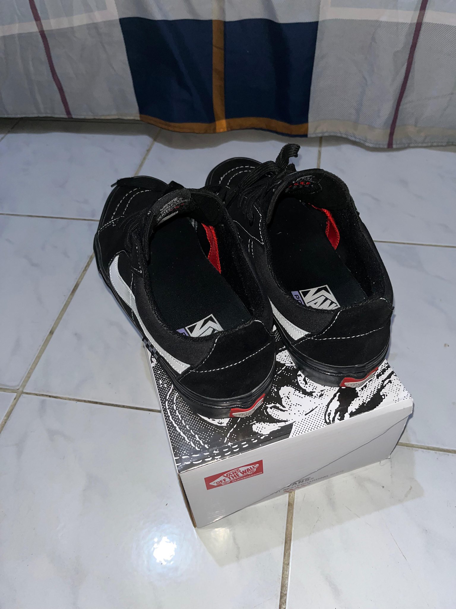 Dijual Cepat Vans  Pro Marshmallow Original – Size 43 | Harga Fleksibel
