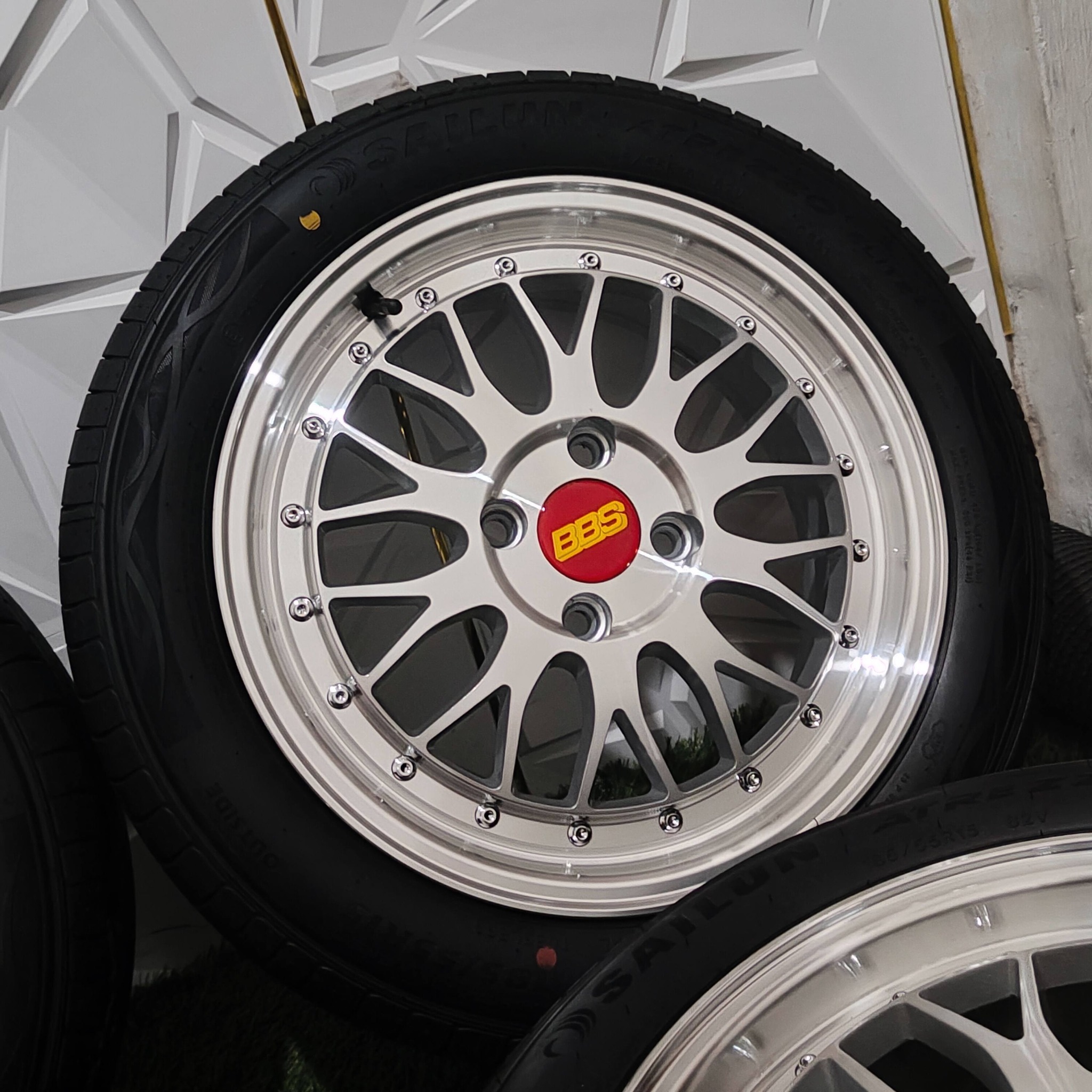 Velg BBS LM R15 Original + Ban 99% Mulus | PCD 4x100 | Siap Pakai