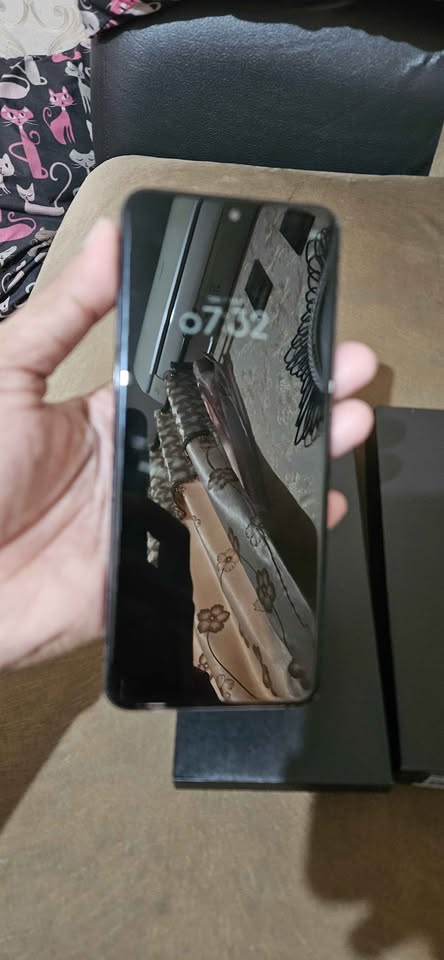 JUAL CEPAT Samsung Z Flip 5 8/256GB SEIN – Mesin Sehat, Cocok Gaming ML! 🔥