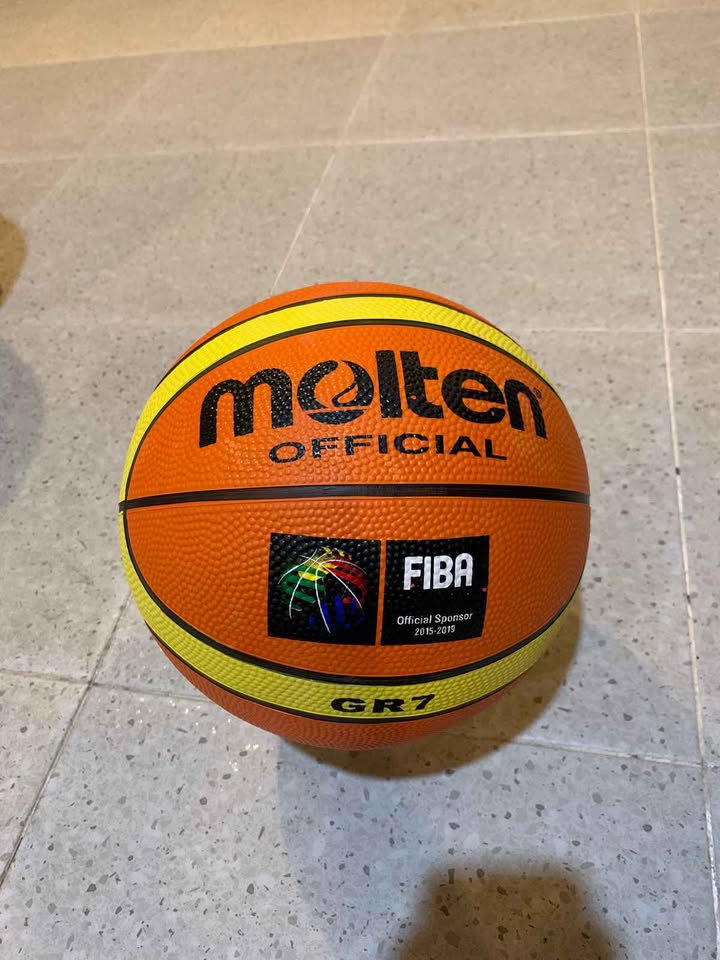 Bola Basket Premium Size 7 – Nyaman Digenggam, Pantulan Stabil! 🏀