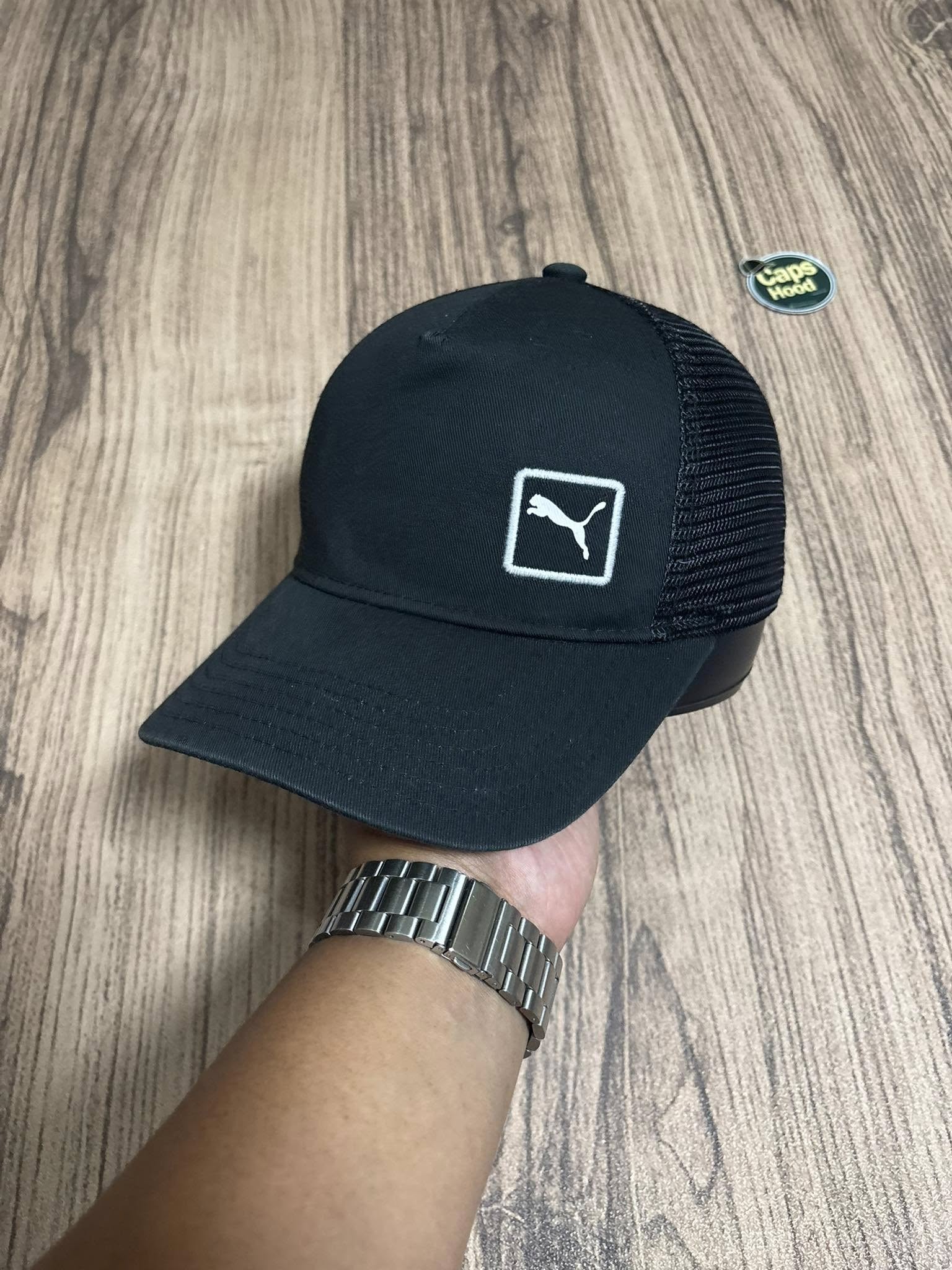 Dijual Ijin Lapak Topi Second Original – Peluang Usaha Menjanjikan di Solo!