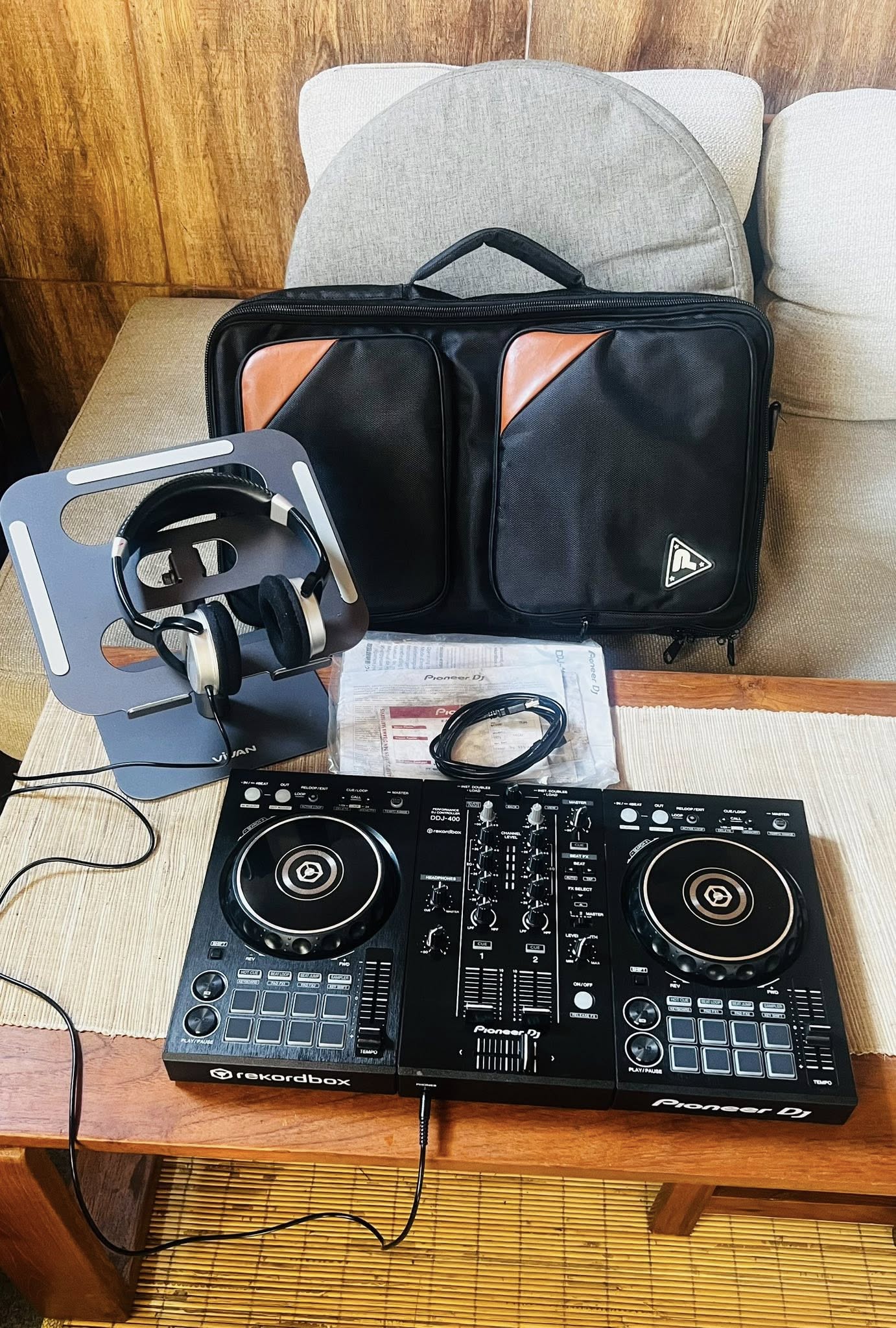 JUAL DDJ-400 LIKE NEW – FULL BONUS, SIAP PAKAI! 🎧