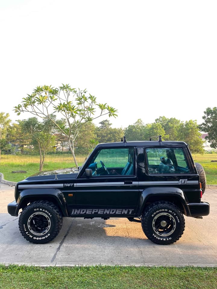 DIJUAL MOBIL PRIBADI – Daihatsu Taft Independent F73 Diesel 4x4 Tangguh