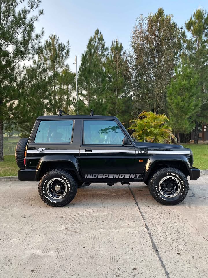 DIJUAL MOBIL PRIBADI – Daihatsu Taft Independent F73 Diesel 4x4 Tangguh
