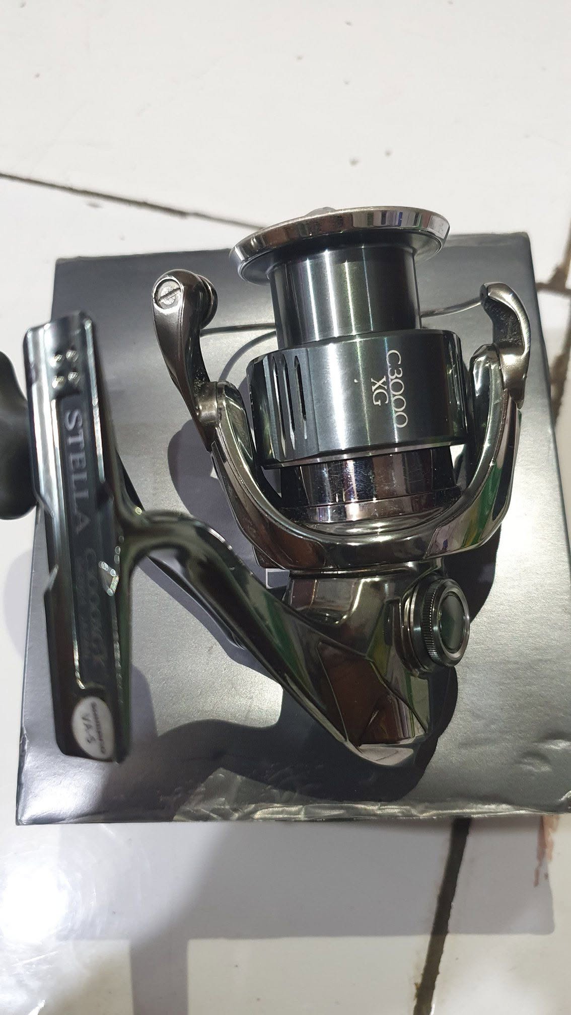 🎣 Jual Reel Shimano Stella 2022 C3000XG – No Minus, Lengkap + Tas
