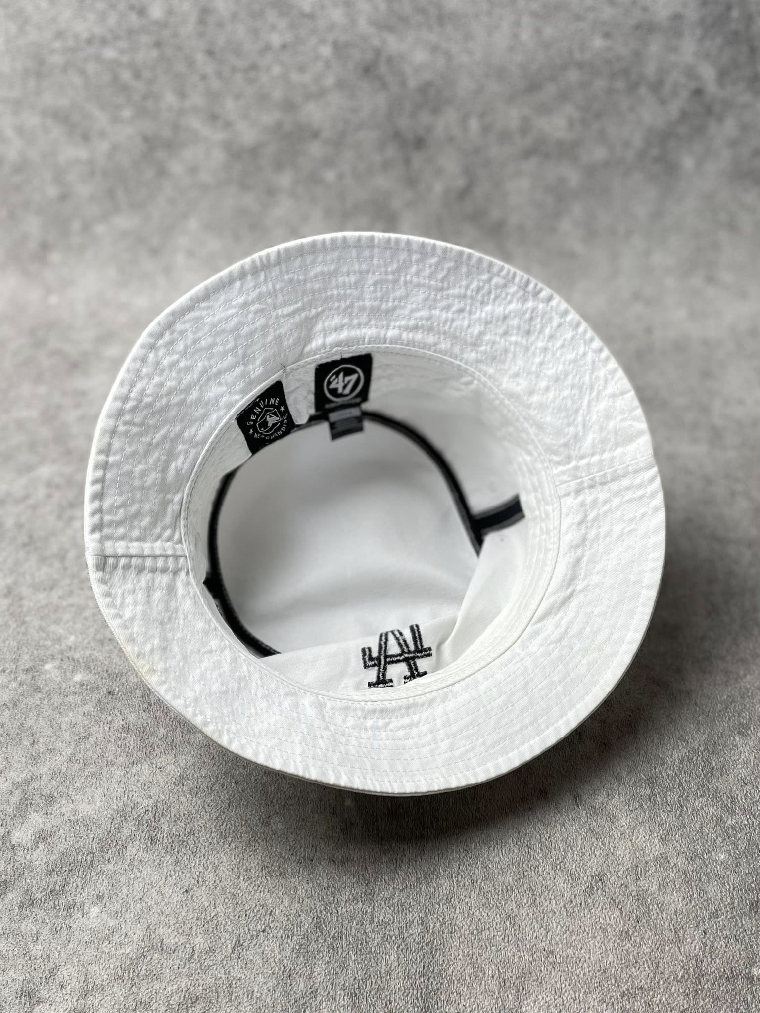 Topi Bucket Hat Original 47’ Brand LA Dodgers Putih – Second Import Murah