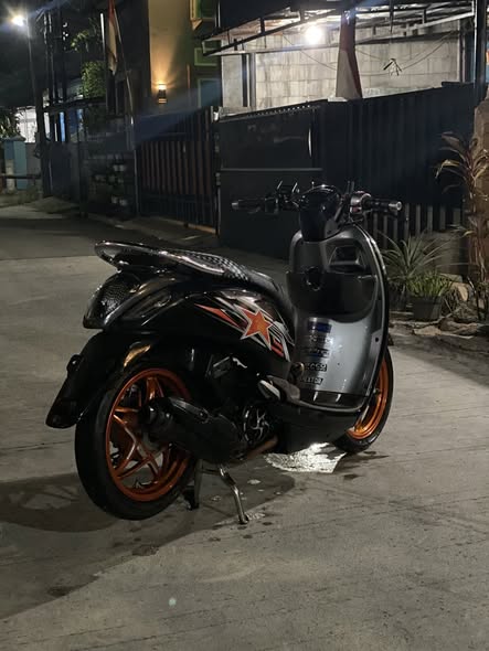 Scoopy 2016