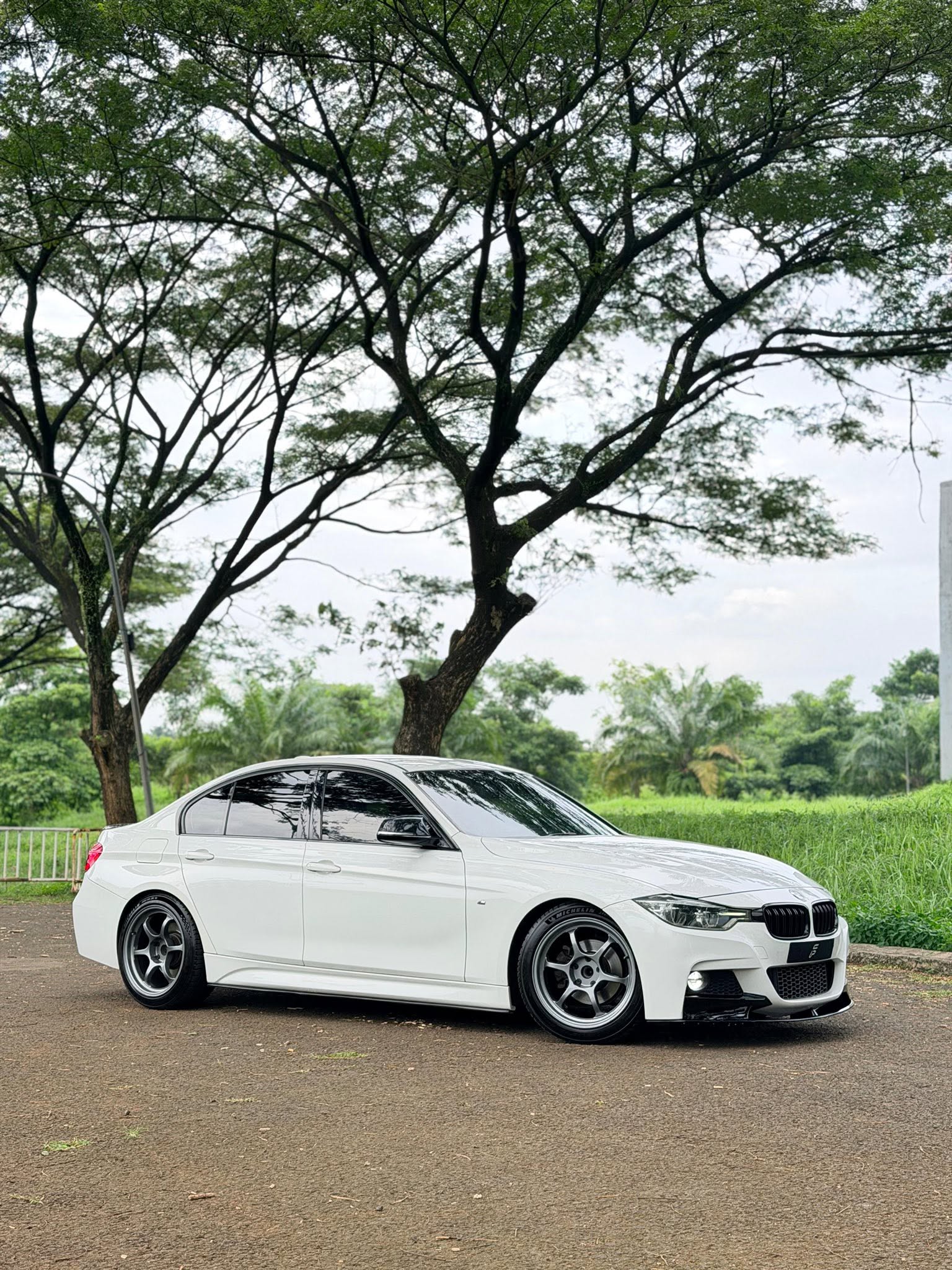 BMW F30 320i LCI Alcantara Edition – Rare Item!