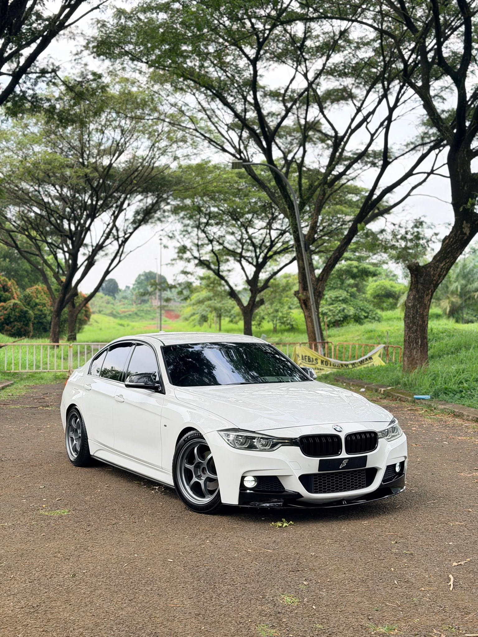 BMW F30 320i LCI Alcantara Edition – Rare Item!