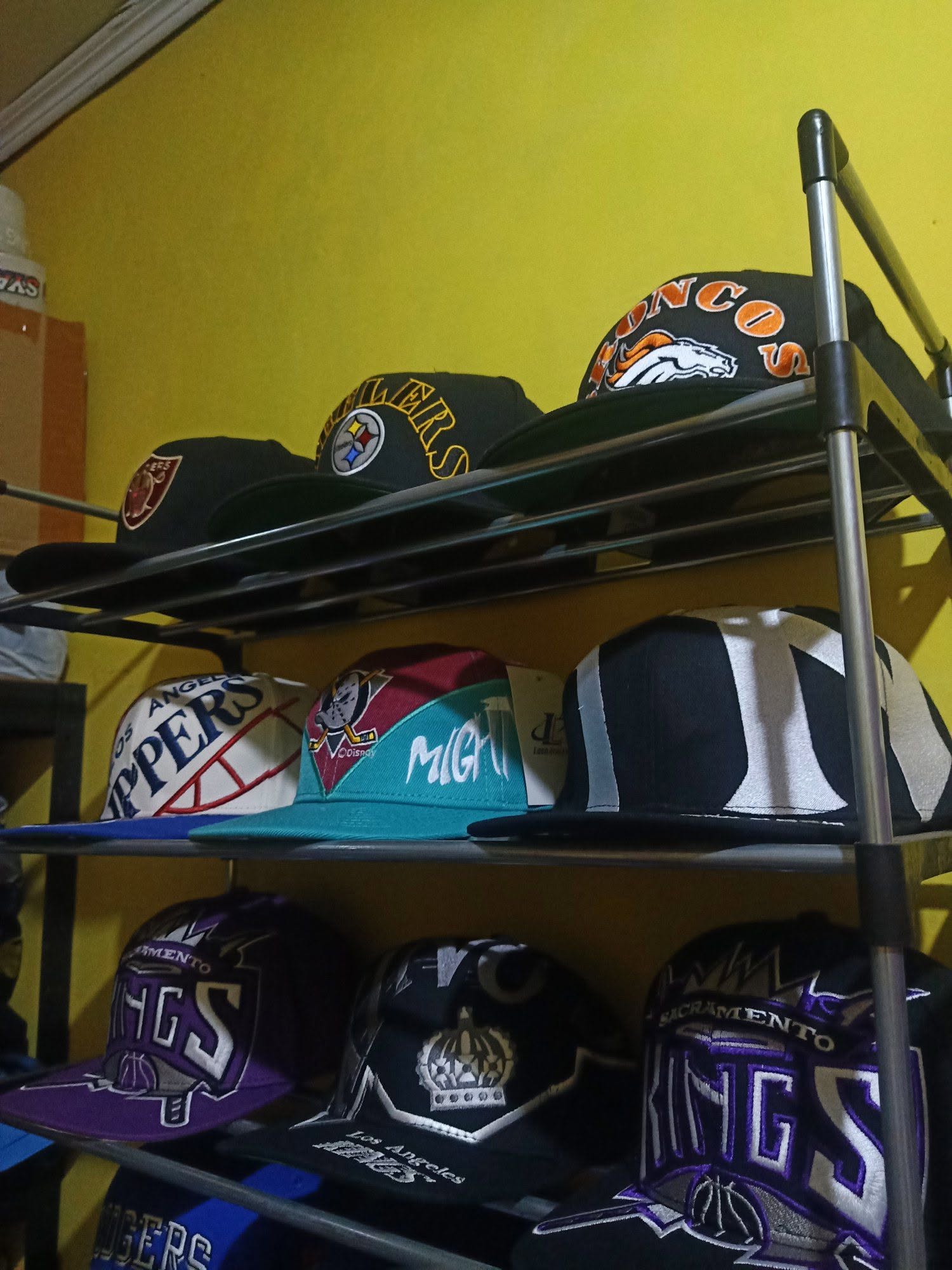 READY BOOTLEG & MODERN – Stock Terbatas, Jangan Sampai Kehabisan!