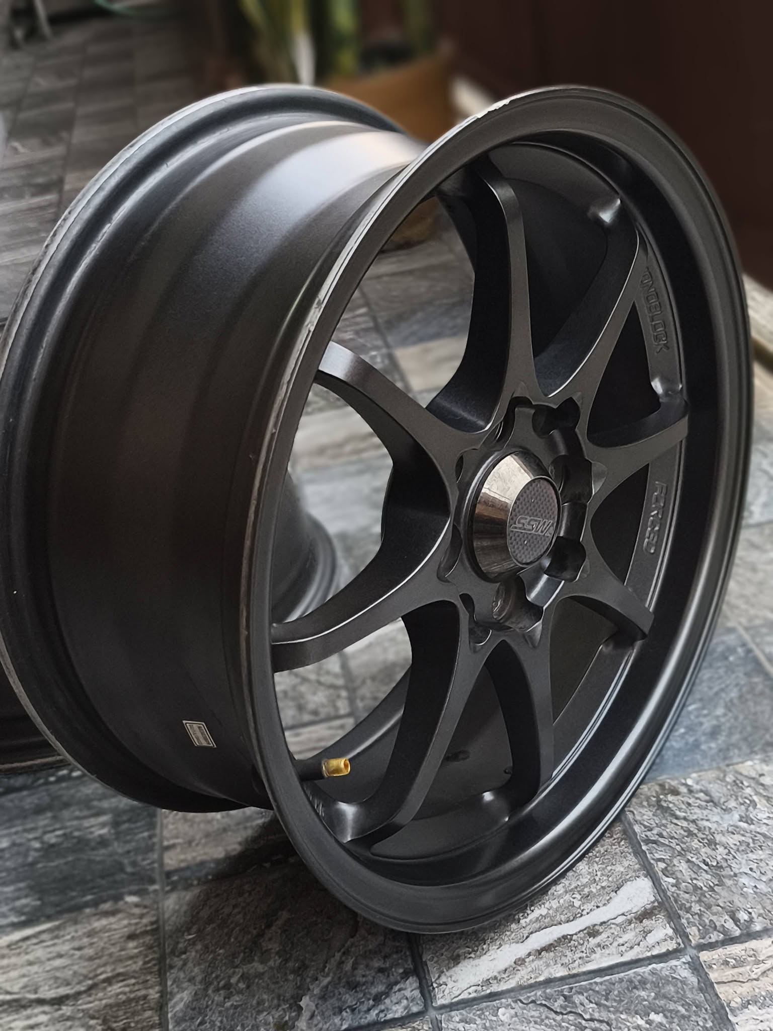 FS Velg CE28 SSW Thailand Ring 15 Grey Titan – Kondisi Mulus Siap Pasang