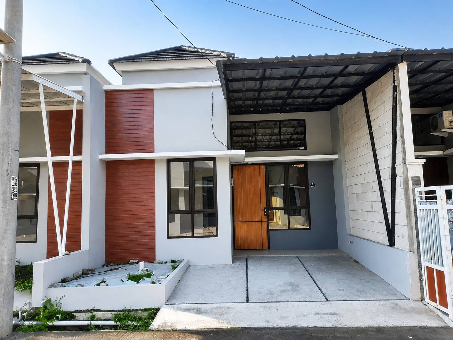 🏠✨ DIJUAL RUMAH SIAP HUNI – MEGA REGENCY BLOK H ✨🏠