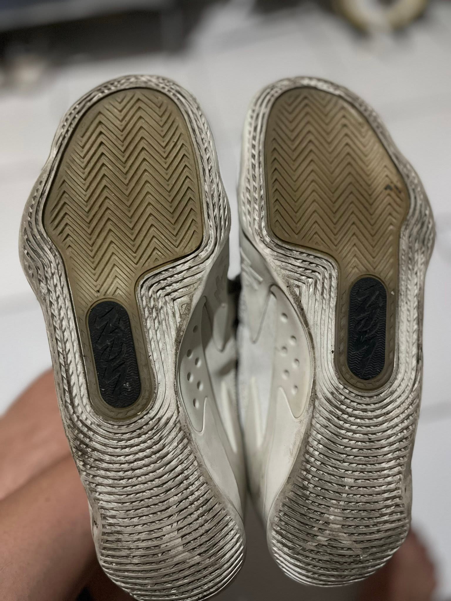 Jual Cepat Original With Box – Zion 3 SE PF Light Bone Size 43 🔥