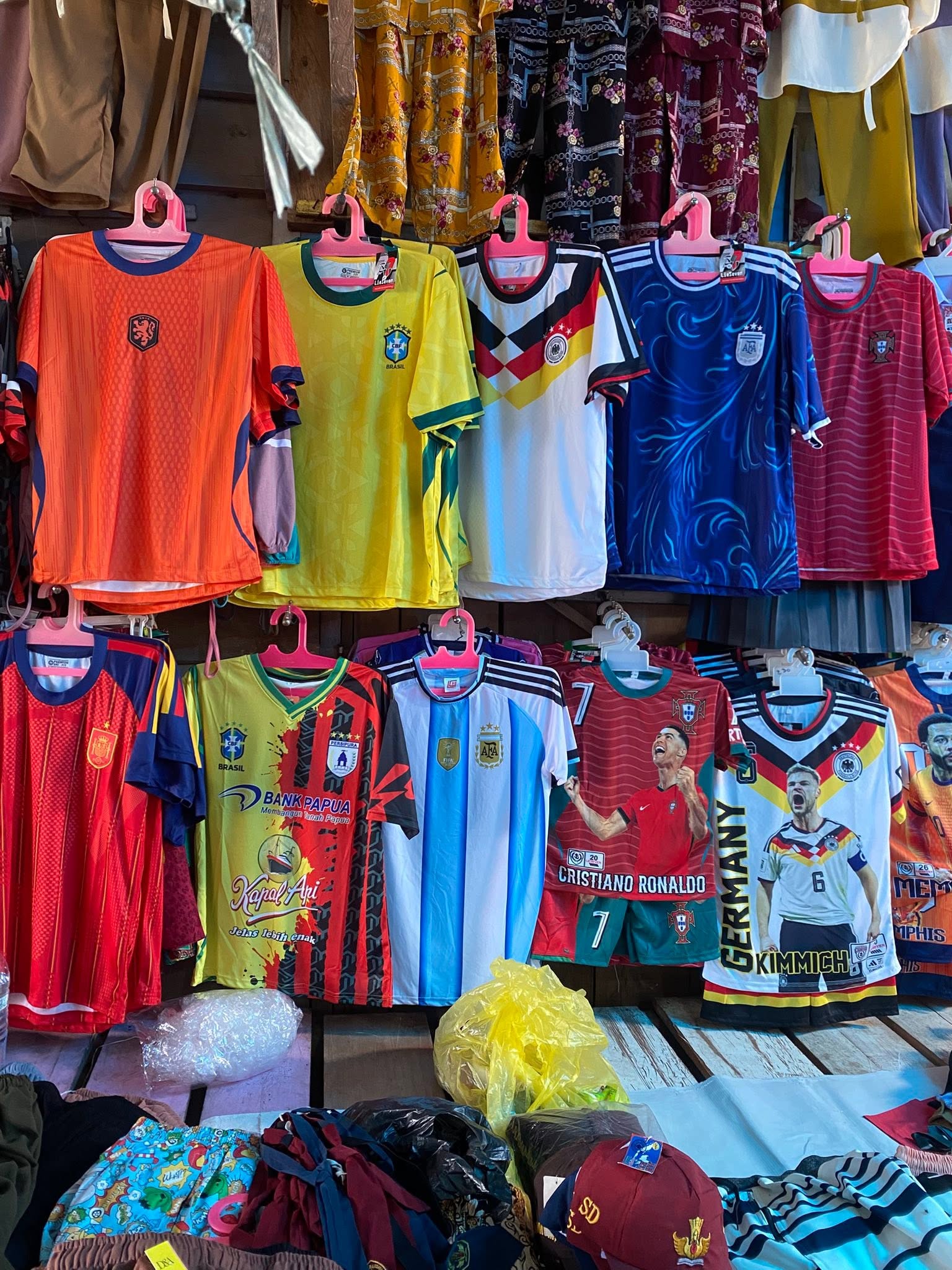READY BAJU BOLA PILDUN — SERBA 50K 🔥